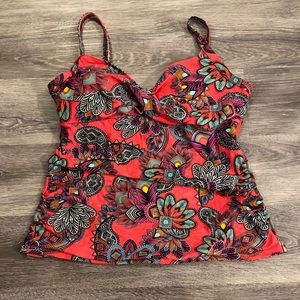 Size 16w EUC Croft and barrow tankini top